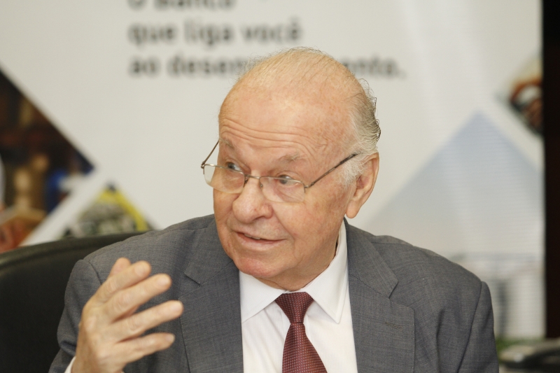 Atualmente no BRDE, Klein já passou pela pasta em gestões do PMDB