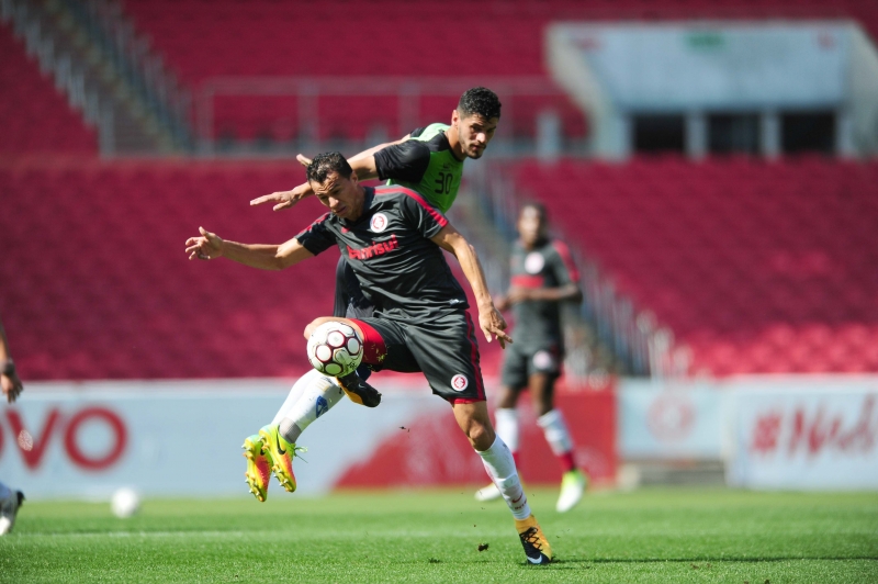 Leandro Damião marcou dois gols na vitória do Inter sobre o Cruzeiro