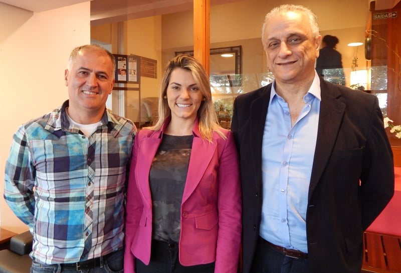 Alceu Lucas, Andreia Reck e Marcelo Carvalho no Continental Canela Hotel 