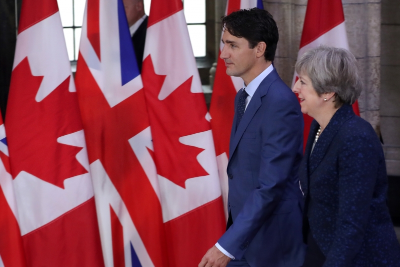 Justin Trudeau e Theresa May se reuniram para discutir laços comerciais após a Brexit