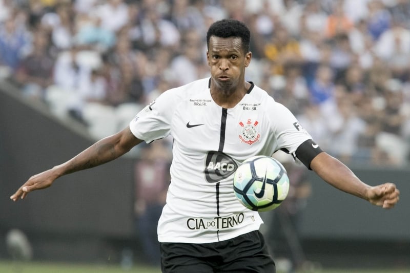 Uso do recurso reacendeu após centroavante Jô marcar gol de mão na vitória do Corinthians sobre o Vasco