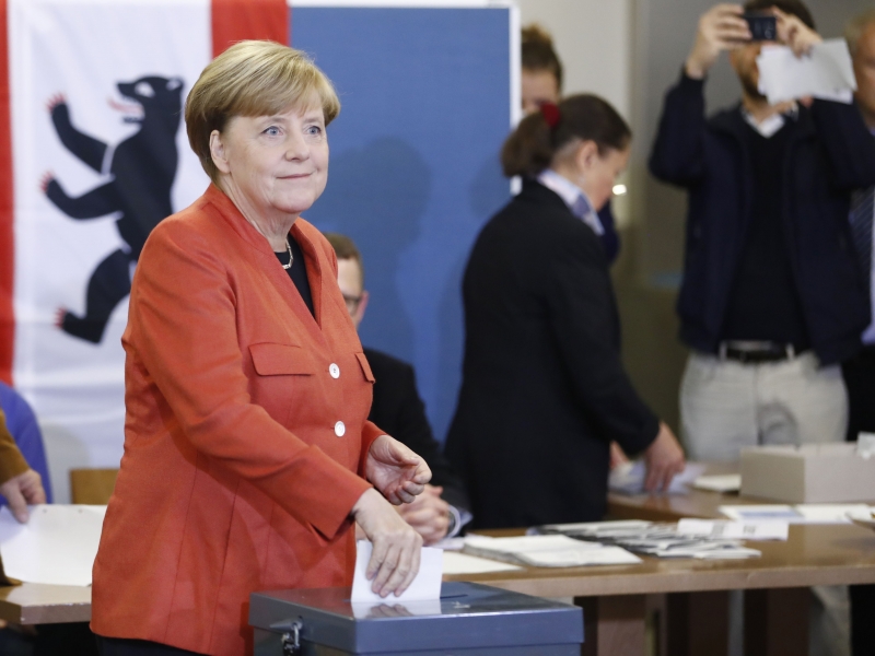 Merkel disse que sua gestão entrará em negociações com os EUA assim que assumir