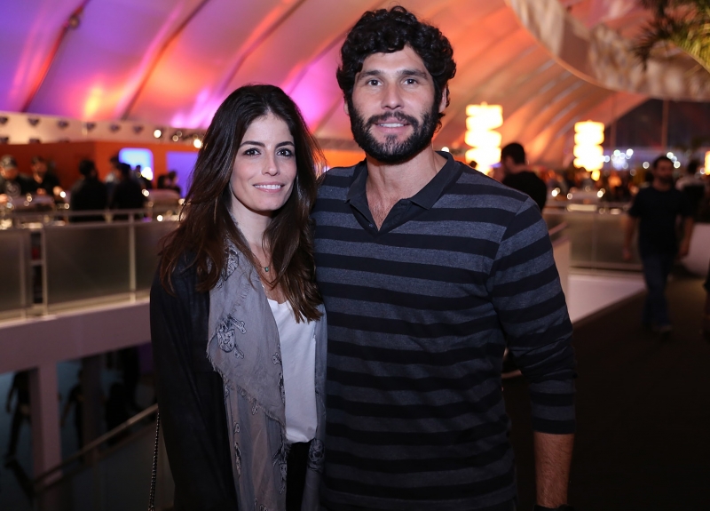 Erika Mader e Dudu Azevedo nos agitos do camarote do Rock in Rio