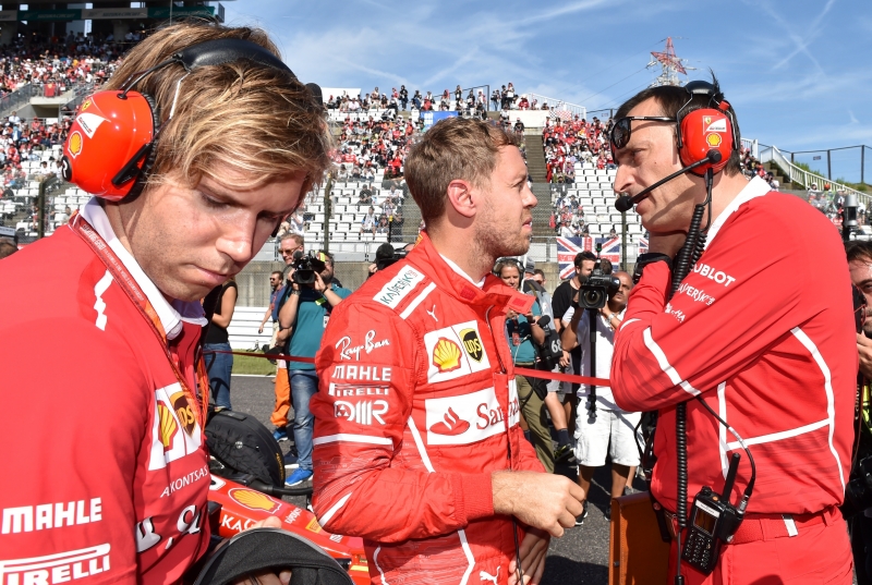 Problemas no carro faz Vettel abandonar a prova em Suzuka