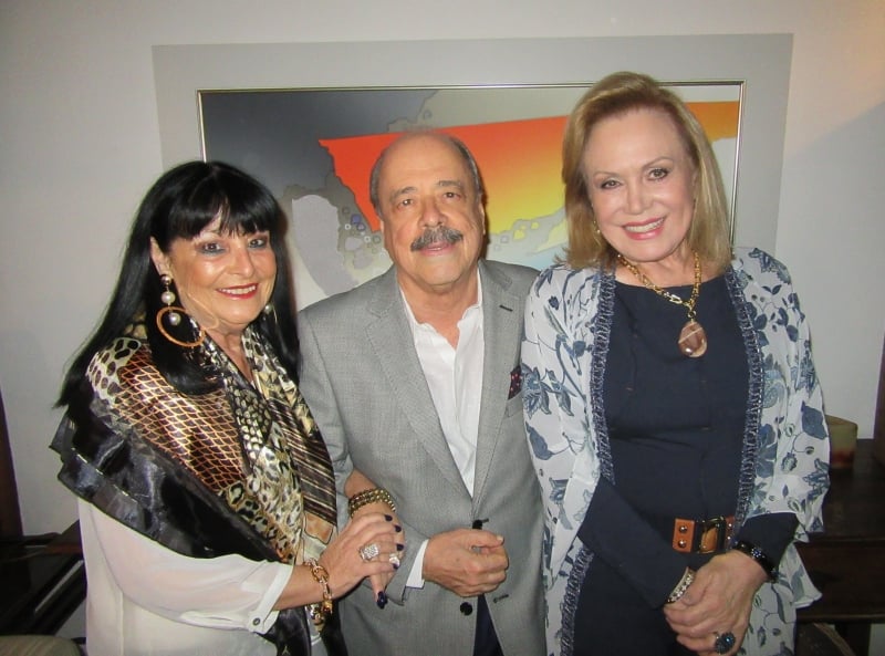 Tania Dornelles e José Francisco Camargo Dornelles com Rita Perondi