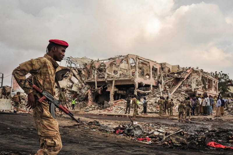 Presidente do país, Mohamed Abdullahi Mohamed, acusou rebeldes do grupo Shebaab pelo ato
