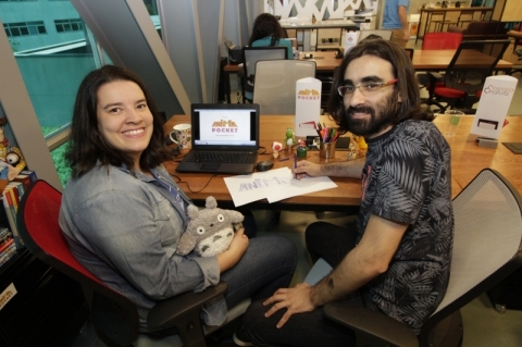 O neg�cio, criado por Adriana Germani e Alexandre Linck, est� incubado na Raiar, da Pucrs