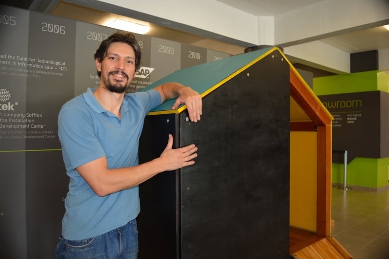 Cascos foram pensados para atender &agrave;s necessidade da filha de Glauco Foto: ARQUIVO PESSOAL/DIVULGA&Ccedil;&Atilde;O/JC