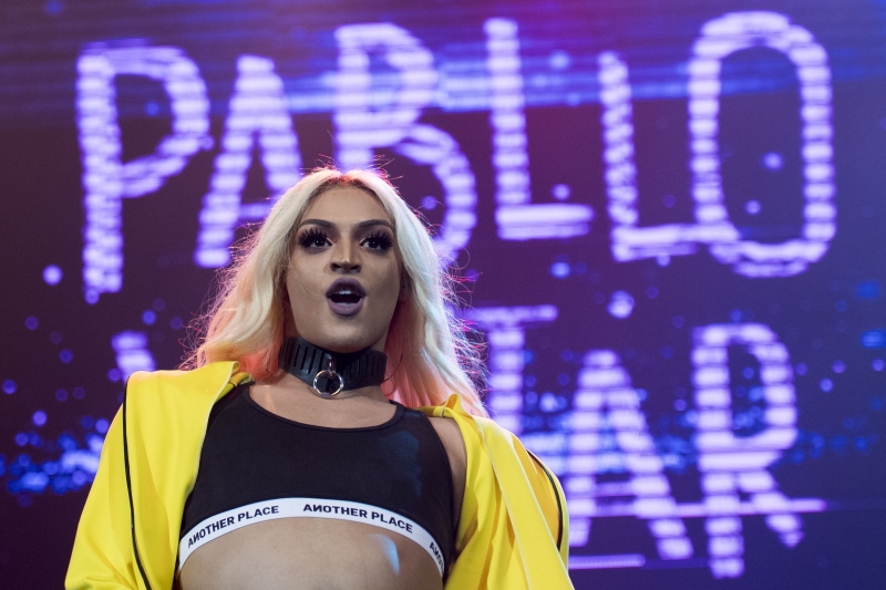 Drag queen é um dos ícones do movimento LGBTQ  no Brasil