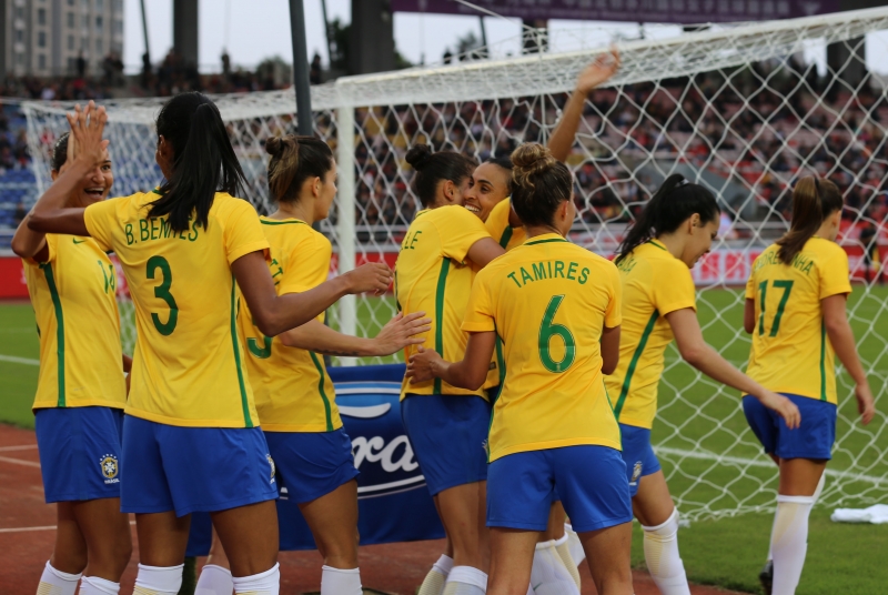 Brasil foi a única equipe a terminar o torneio invicto, com sete pontos