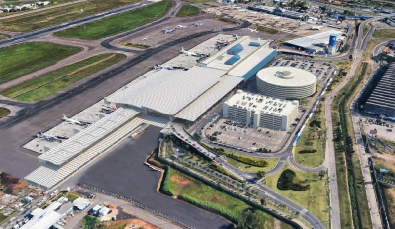 Grupo alemão pretende ampliar o terminal de passageiros e a pista, e investir em complexo de cargas 