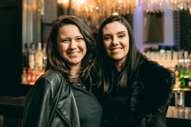 Mariana Gutheil e Bruna Lopes Martins no evento da Amcham, no 300 