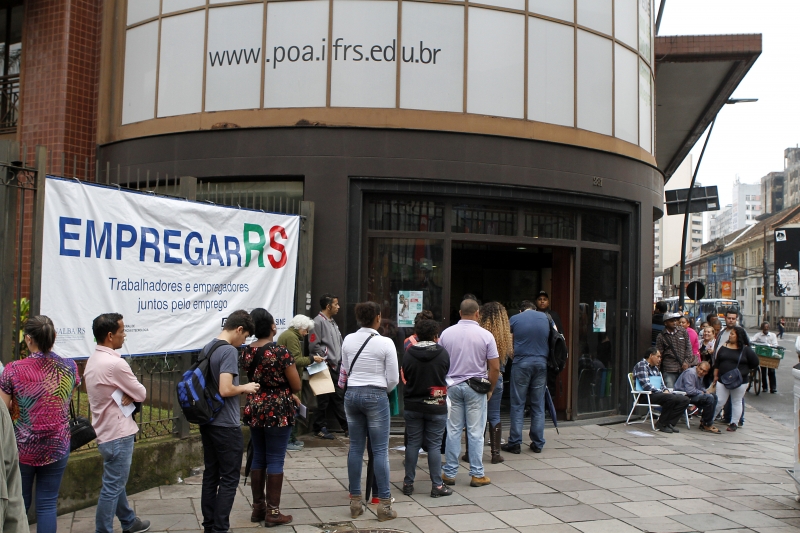 Em Porto Alegre, serão selecionados trabalhadores para 421 vagas, na sede do Instituto Federal
