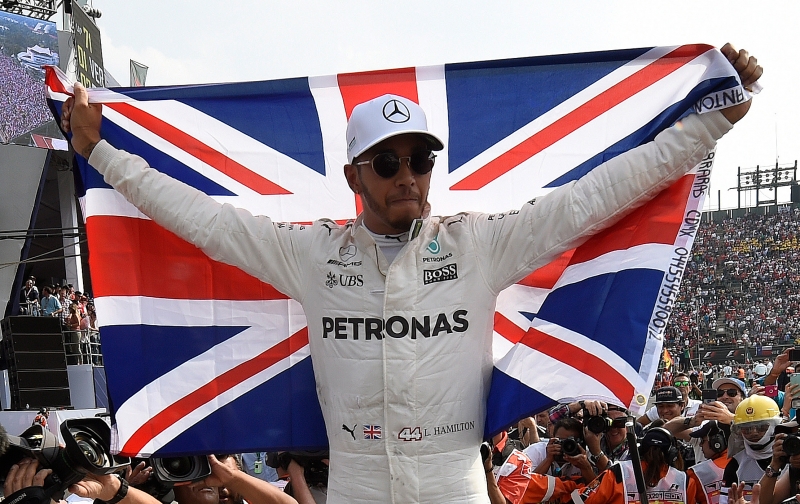 Mesmo fora do pódio, Lewis Hamilton sagrou-se tetracampeão da F-1 neste domingo