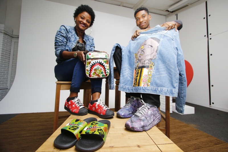 Kennya e Luiz Henrique, de Porto Alegre, chegam a receber 15 pedidos em apenas uma semana