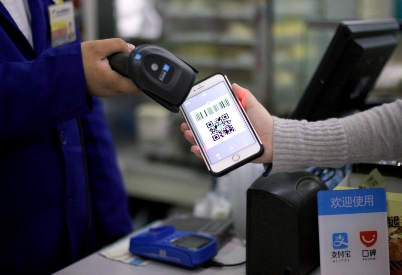 Pagamento com smartphone soma US$ 5 trilhões ao ano, 120 vezes mais que nos Estados Unidos 