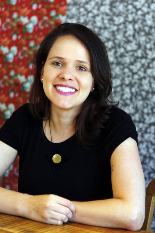 Bruna Amaral &eacute; jornalista e fundadora do site Partiu Interc&acirc;mbio Foto: FREDY VIEIRA/JC