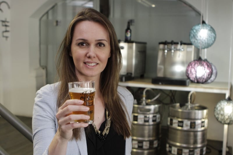 Fernanda Meybom, engenheira qu�mica e sommeli�re de cervejas