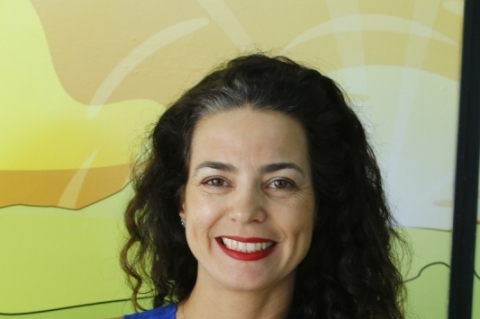 Fabiana Estrela para abertura da reportagem do Empresas &Negócios. A matéria é sobre vendas diretas.