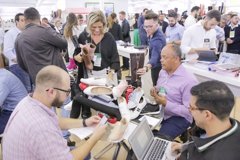 Evento de negócios do ramo calçadista recebeu 200 importadores de 35 países 