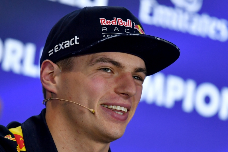 Verstappen mostrou bom humor na coletiva de imprensa para o Grande Rpêmio de Abu Dhabi