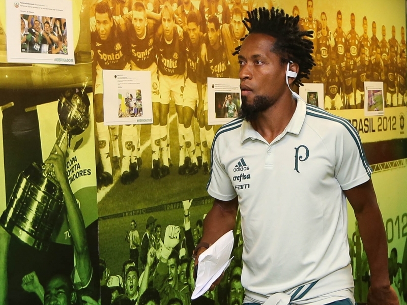 Jogador terá funções administrativas e atuará ao lado do gerente do futebol e do diretor executivo