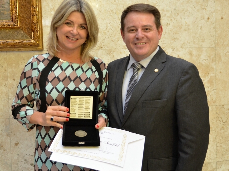 Mara foi destaque no Parlamento