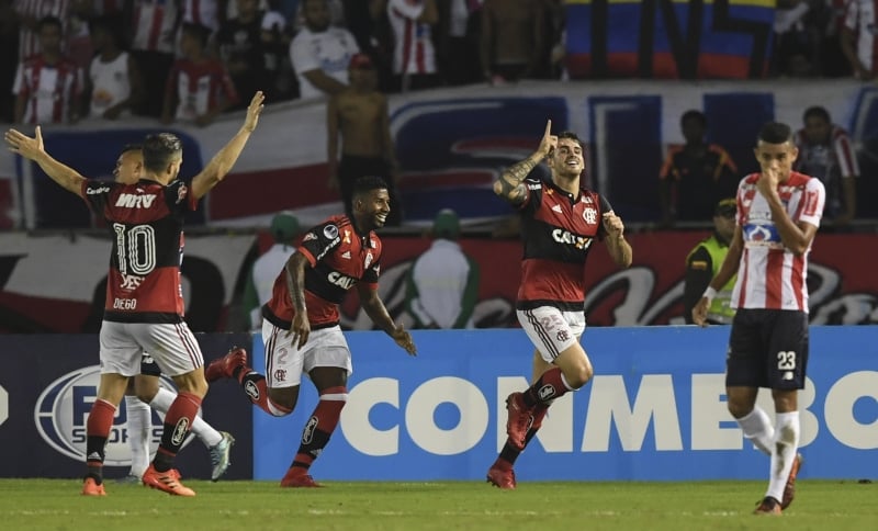 Clube carioca tem 18% da preferência dos entrevistados, enquanto Corinthians aparece com 14%