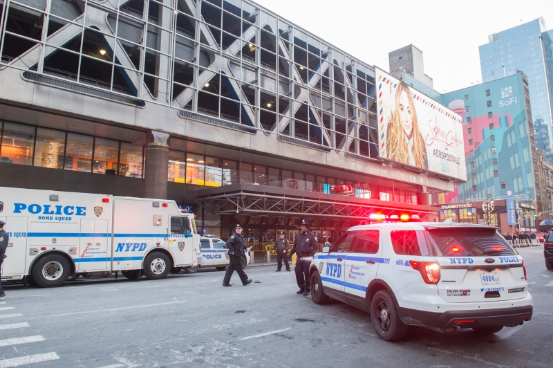 Tentativa de atentado em terminal de ônibus deixou quatro feridos, nenhum deles com risco de morte