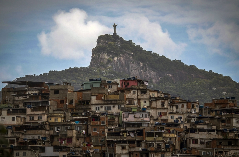 Comunicado aconselha os turistas norte-americanos a não visitarem favelas, entre outros locais