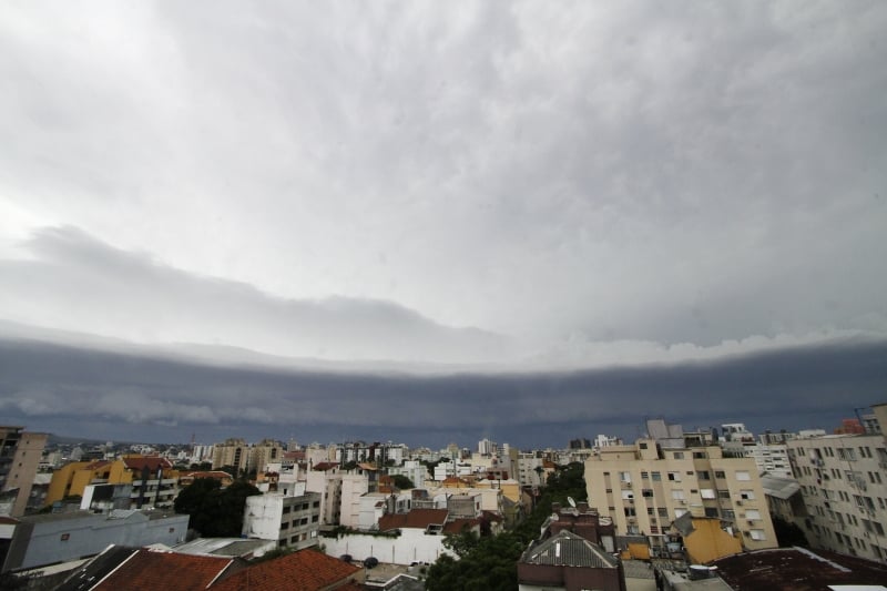 Termo que significa "o som do céu", em tupi-guarani