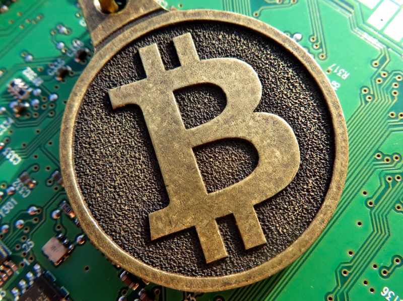 A criptomoeda Bitcoin é a mais usada em transações no mercado financeiro