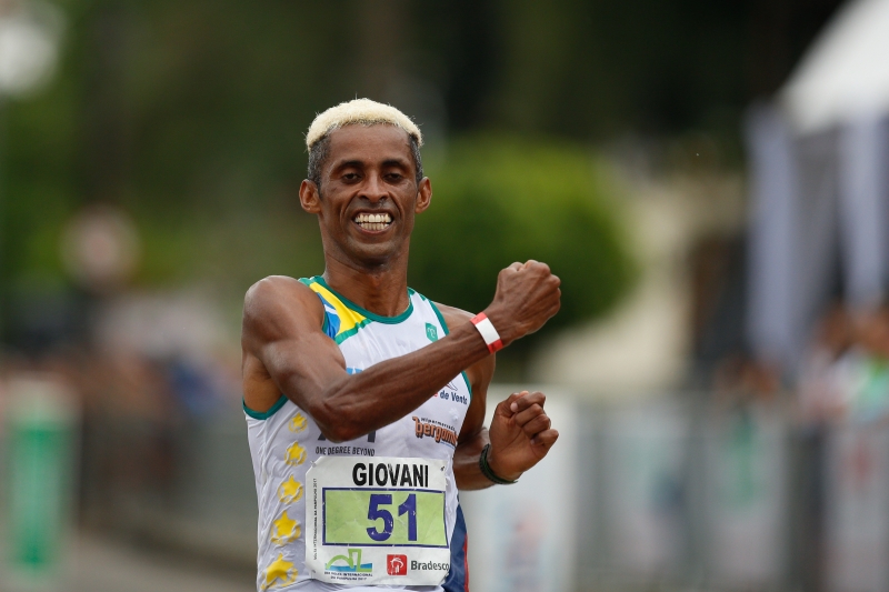 Giovani dos Santos é o brasileiro com mais chances de vitória na prova