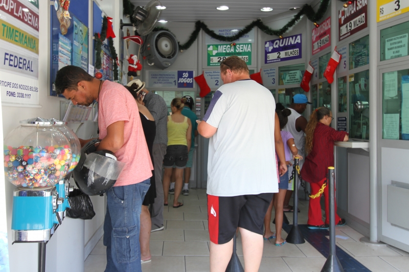 Cada ganhador vai receber R$ 18,04 milhões, não houve acertador no Rio Grande do Sul