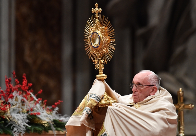 "Queremos, e devemos assumir nossa responsabilidade pelo mal", diz o papa 