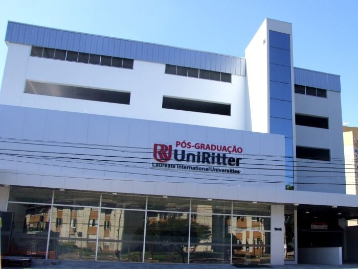 Universidade diz que decisão não interfere no programa acadêmico dos cursos em andamento