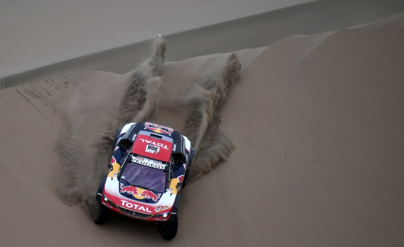 Cyril Despres e David Castera durante o trecho 2 do Rally Dakar