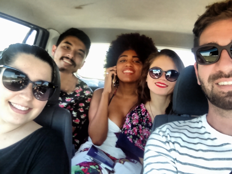 Equipe do Gera&ccedil;&atilde;oE na produ&ccedil;&atilde;o de conte&uacute;do de ver&atilde;o Foto: Mauro Belo Schneider/Especial/JC