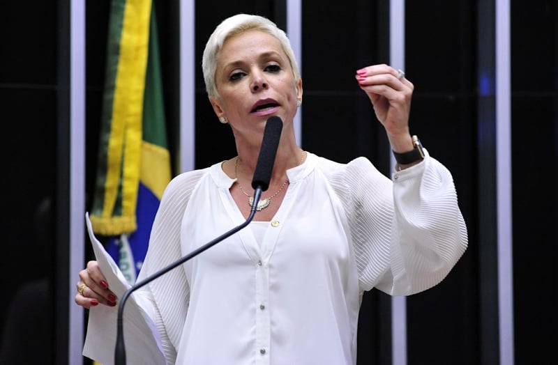 Ministro suspendeu a liminar que impedia a posse da deputada federal Cristiane Brasil