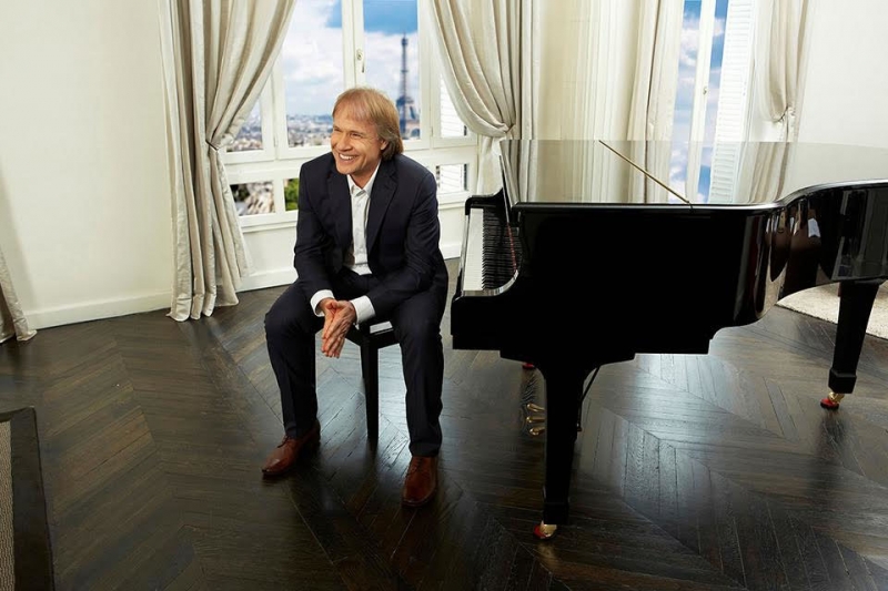 Show faz parte das celebrações do 40º aniversário da carreira musical do pianista