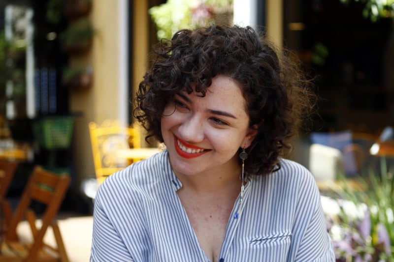 Ge�rgia lan�ou uma plataforma de opini�o e conte�do, o V�s