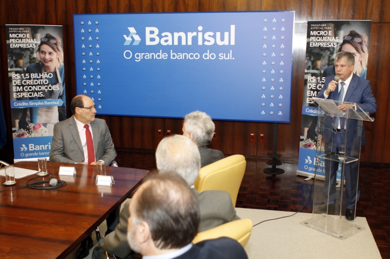 Mota (d) diz que o valor pode ser ampliado em caso de demanda