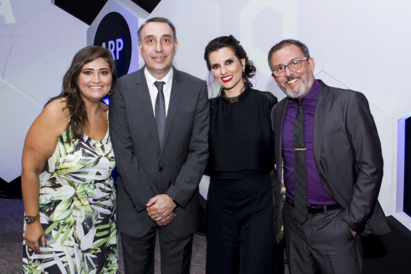 Liana e seus pares, Renata, Renato e Ricardo