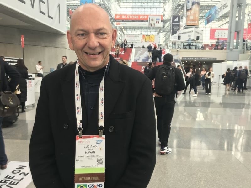 Luciano Hang chegou a reclamar em Nova Iorque, durante feira, dos entraves no Estado