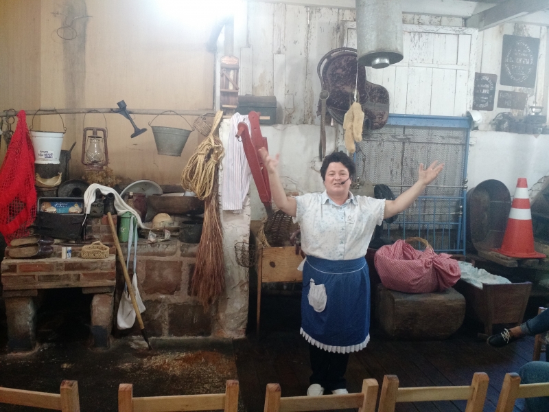 Maristela narra a hist�ria da coloniza��o de Gramado no Moinho Cavichion, constru�do por seu bisav� em 1920: 'd� para entender como era a col�nia'