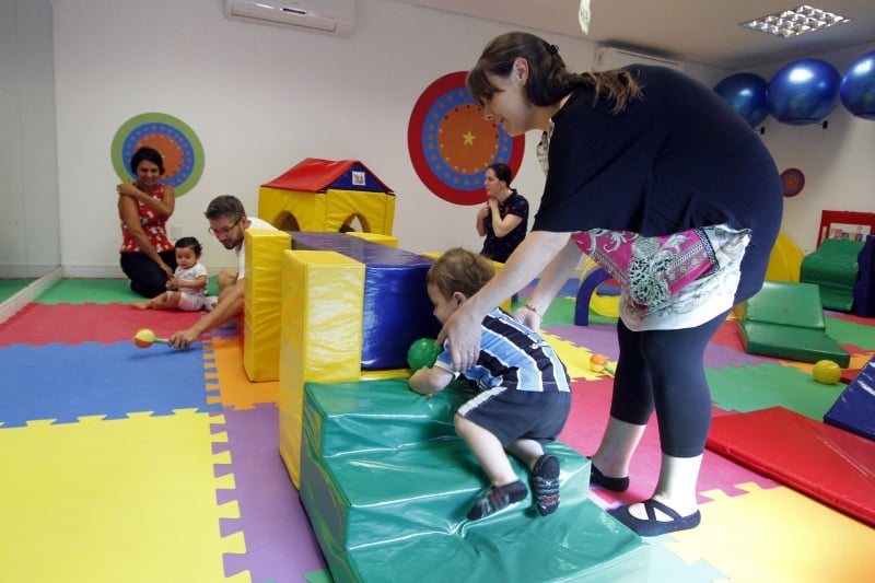  GE
entrevista com Lucas Silva, propriet&aacute;rio da Gym Babys. Fotos da recrea&ccedil;&atilde;o com pais e filhos. Foto: fotos MARCELO G. RIBEIRO/JC
