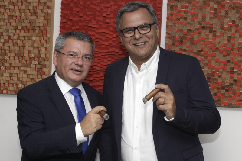 Sandro Marcelo Ferreira dos Santos e Ricardo Silveira, ex-presidentes da confraria