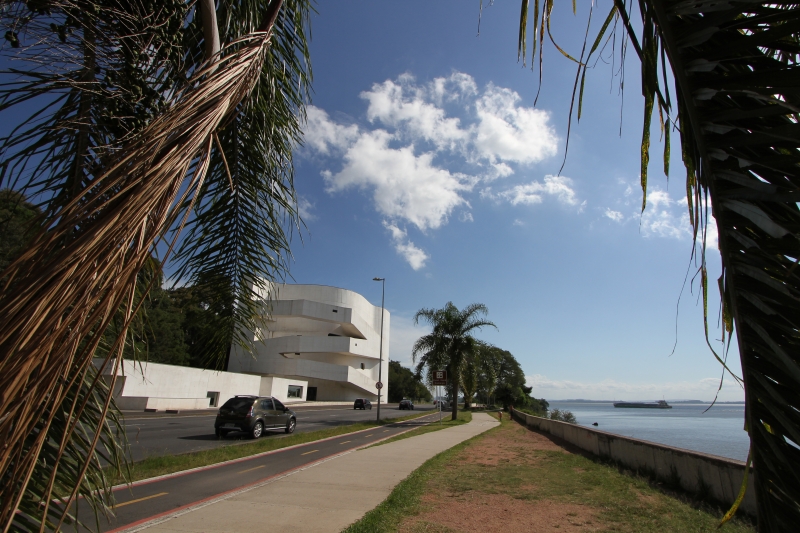 Fundação Iberê Camargo.