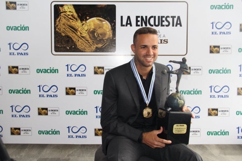 Destaque na Libertadores de 2017, jogador foi premiado pelo El País