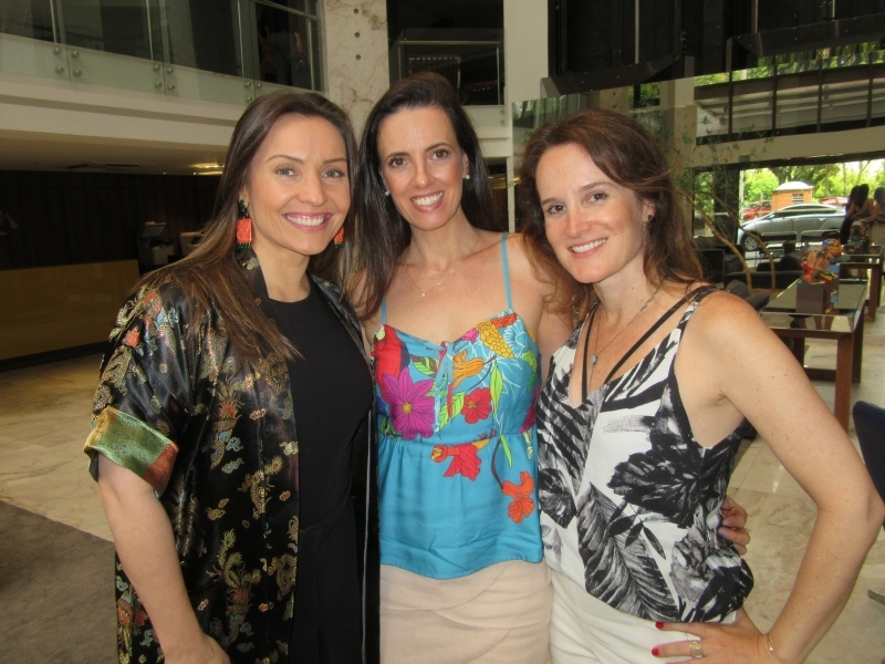 Letícia Sá, Alessandra Pasin e Simone Simões no Radisson Hotel 